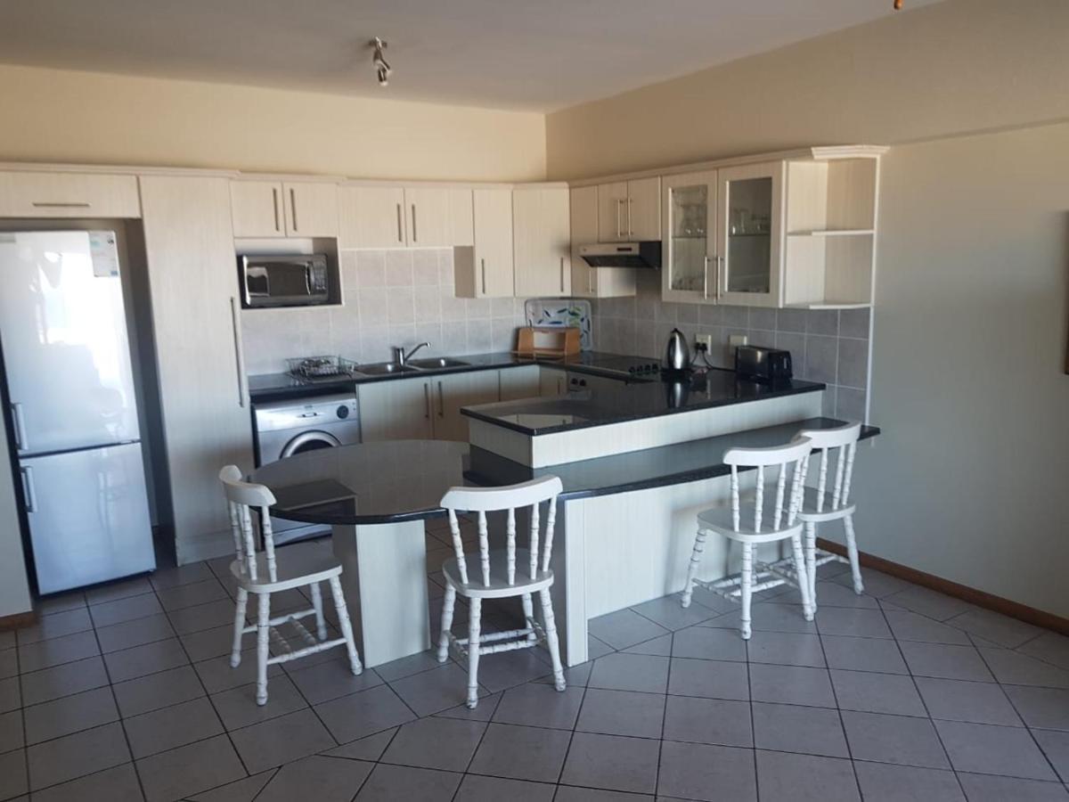 Seashells Holiday Apartments And Conference Centre Jeffreys Bay Bagian luar foto